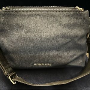 Michael Kors Jane Messenger Bag